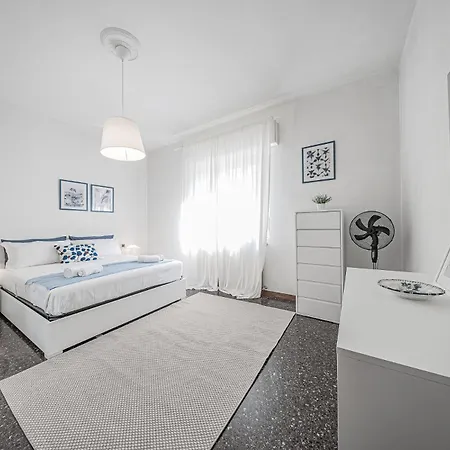 Blu Albisola - Sea 300m - Family - Free Wifi Апартаменты Альбисола-Супериоре