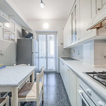Blu Albisola - Sea 300m - Family - Free Wifi *